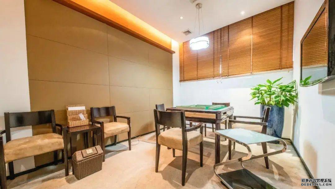 恐龙温泉谷小孩可以泡多久_恐龙温泉谷酒店_恐龙谷温泉