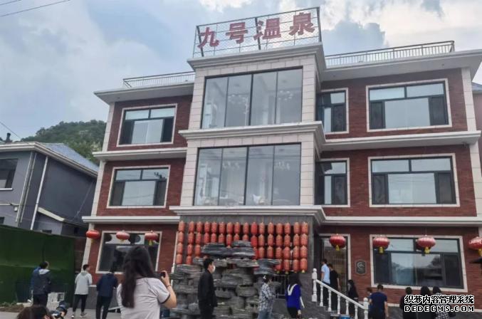 温泉号TBM就位_九号温泉_温泉号盾构机哪产的