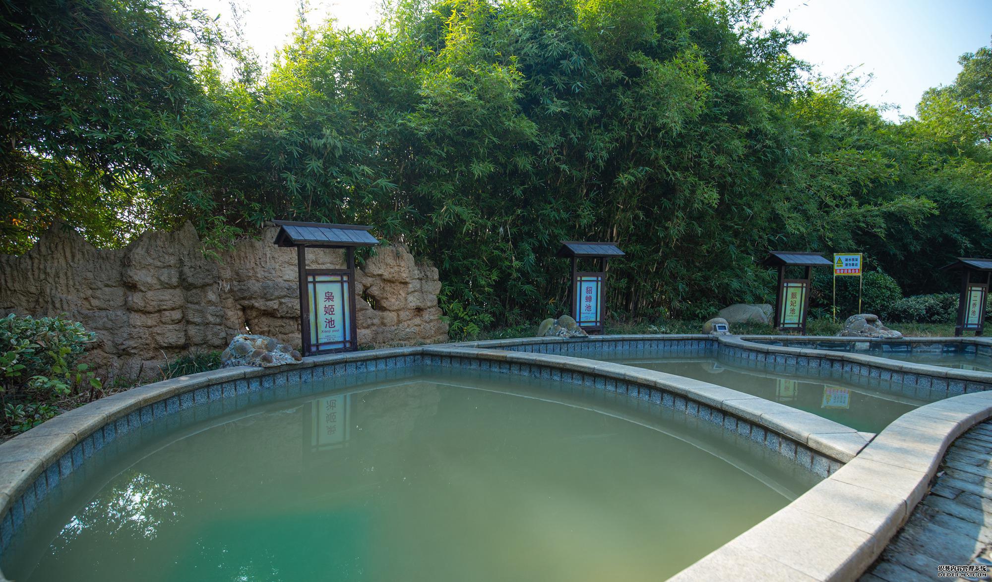 山湖温泉别墅区_山湖温泉票价_山湖温泉