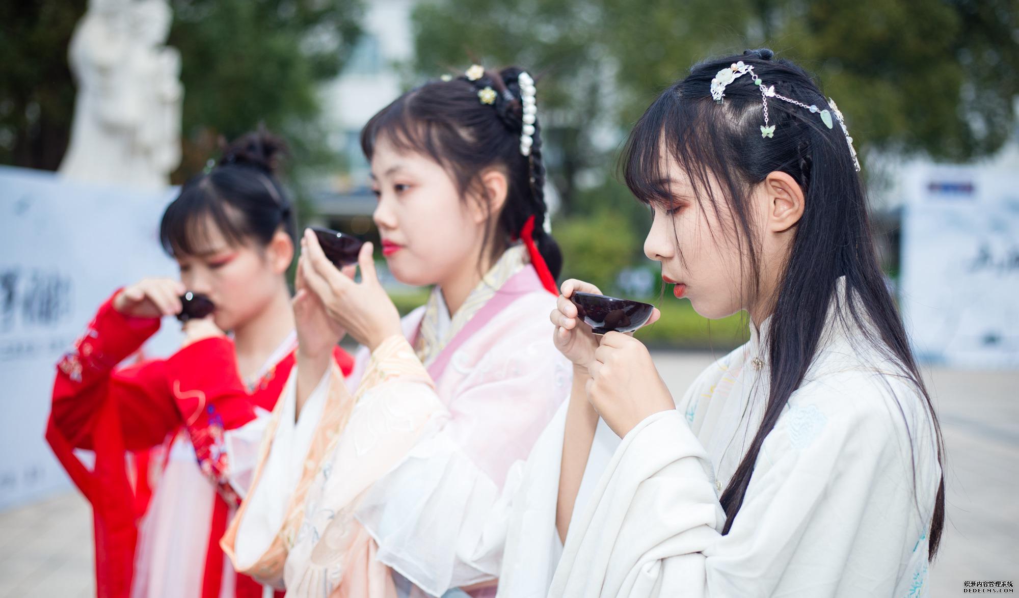 山湖温泉别墅区_山湖温泉票价_山湖温泉
