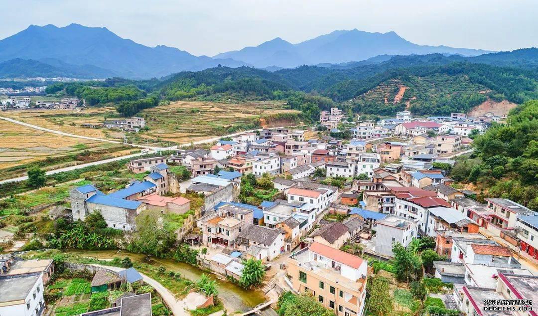 温泉泡久了为什么会头晕_泡温泉_温泉泡澡一天泡几次最好