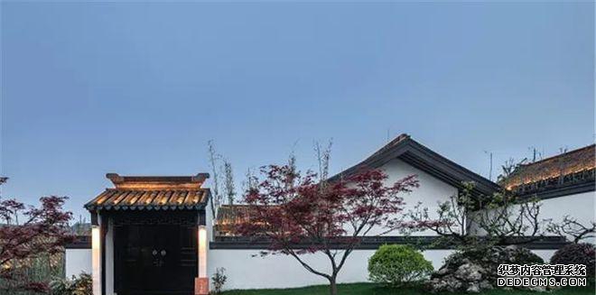 温泉凤凰城_金凤凰温泉门票多少钱_金凤凰温泉
