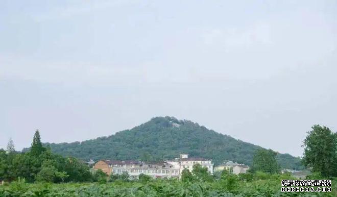 金孔雀温泉_金孔雀温泉有高档池吗_金孔雀温泉是天然的吗