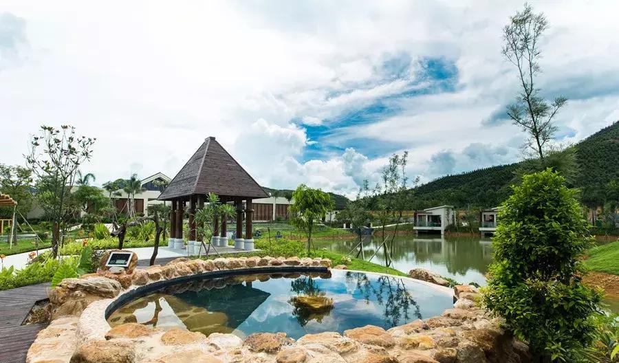温泉度假村多少钱_温泉度假村怎么玩_温泉度假村