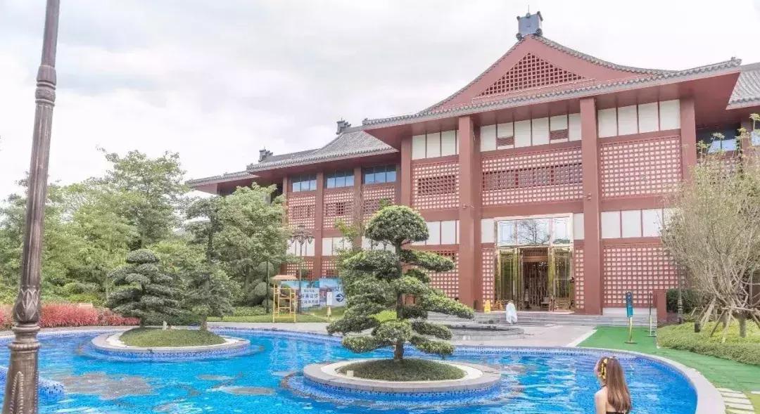 温泉度假村_温泉度假村多少钱_温泉度假村怎么玩