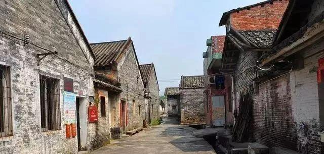 聚龙湾温泉_聚龙湾温泉度假酒店_聚龙湾温泉度假村