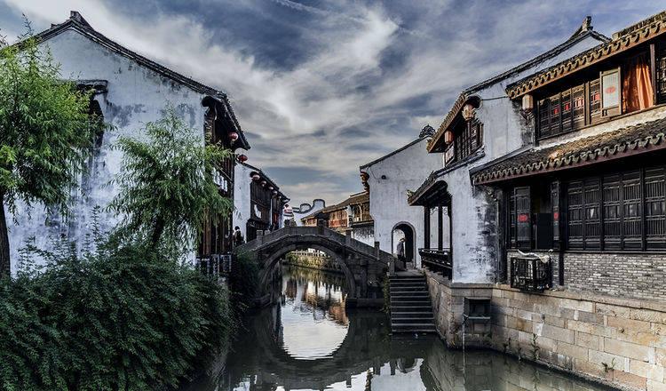 乌镇嘉兴最著名的旅游景点？嘉兴南湖？西塘古