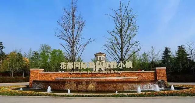 江南春温泉门票都含什么_江南春温泉_江南春温泉有没有吃饭的