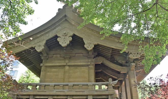 《成园温泉山庄》