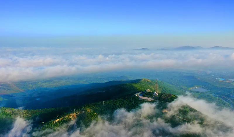 温泉龙山海拔_龙山温泉_温泉龙山的风