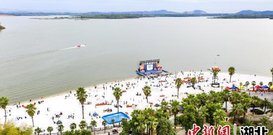 山湖温泉_山湖温泉别墅区_山湖温泉票价