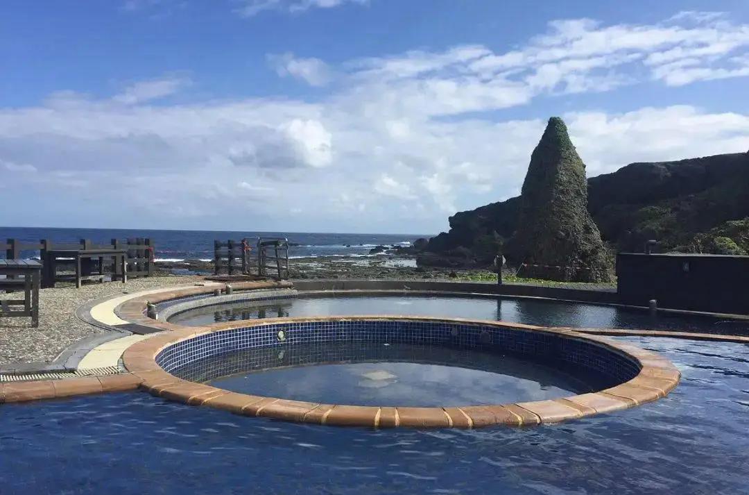 温泉汤山温泉哪家最好_温泉汤山紫清湖温泉门票_汤山温泉