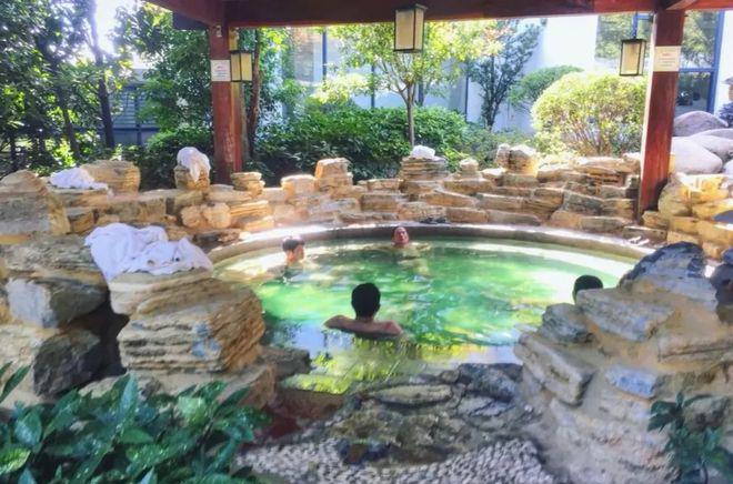 温泉汤山温泉哪家最好_汤山温泉_温泉汤山紫清湖温泉门票