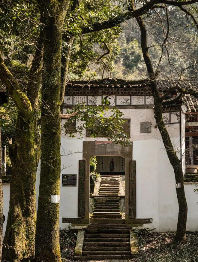 温泉武义在哪里_武义温泉_武义牛头山温泉