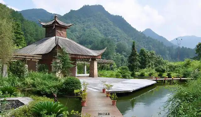 贵州温泉_温泉贵州有啥好玩的地方_贵州温泉排名