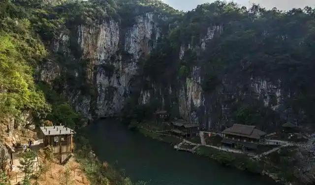 温泉贵州有啥好玩的地方_贵州温泉_贵州温泉排名