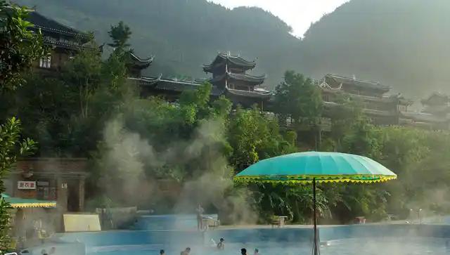 贵州温泉排名_温泉贵州有啥好玩的地方_贵州温泉