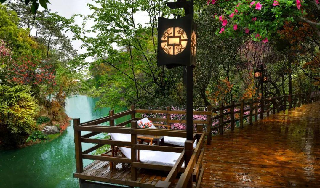峨眉山源头温泉_峨眉山的温泉酒店_峨眉山温泉