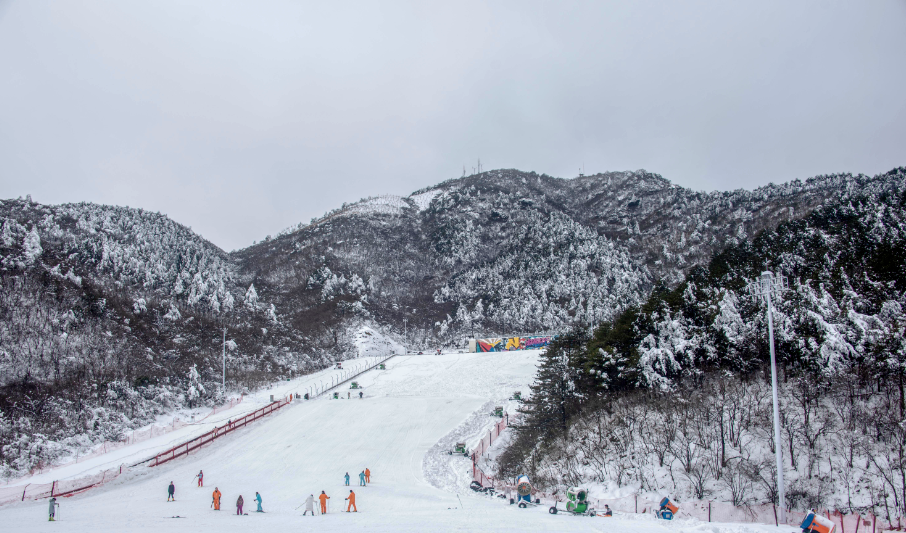 咸宁温泉谷_咸宁市温泉谷度假区怎么样_咸宁温泉谷几点开门
